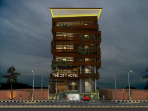  The City Hotel  Амбон